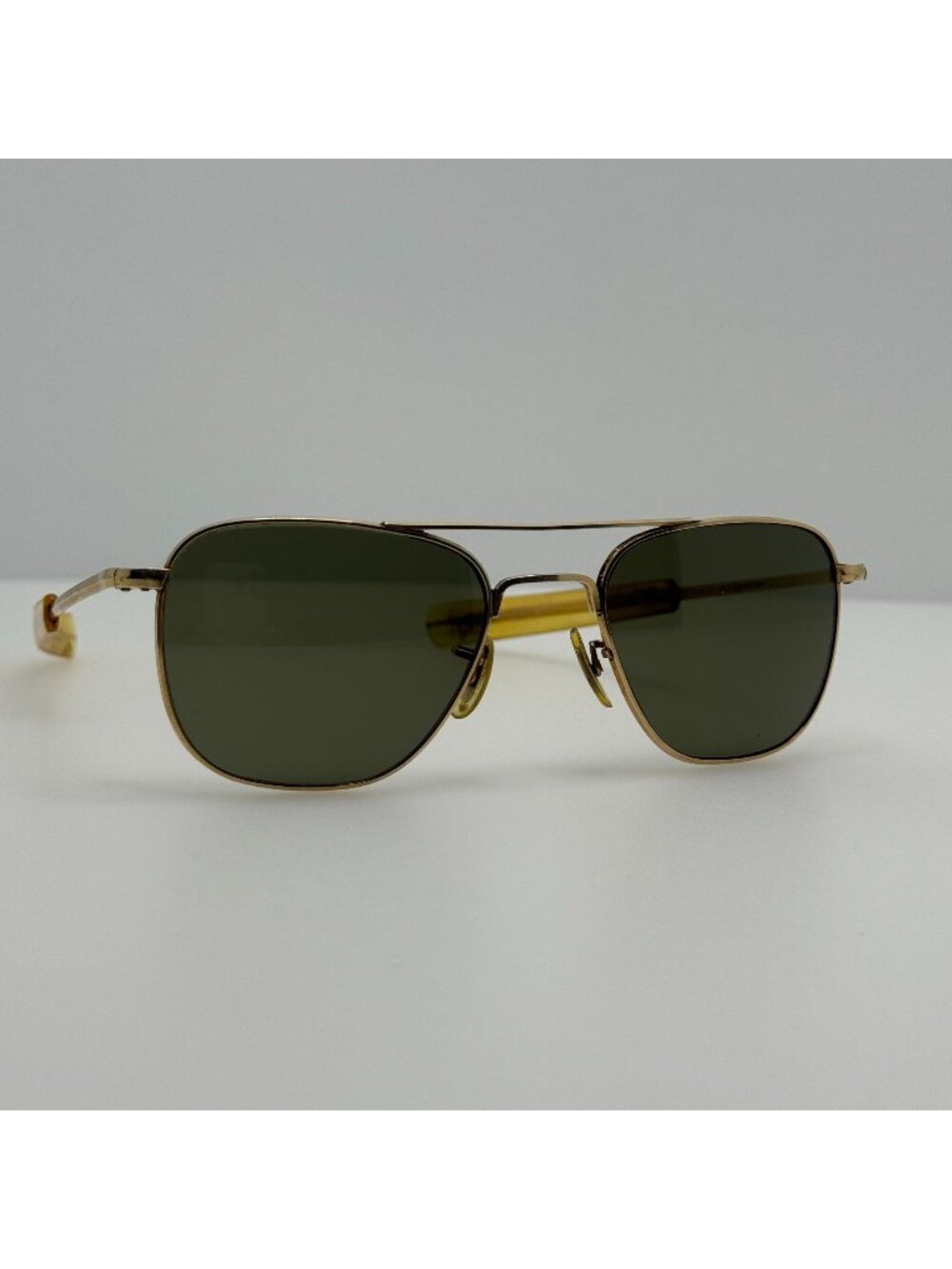 American Optical Sunglasses AO Pilot 1/10 - 12k GF 5 1/2 B